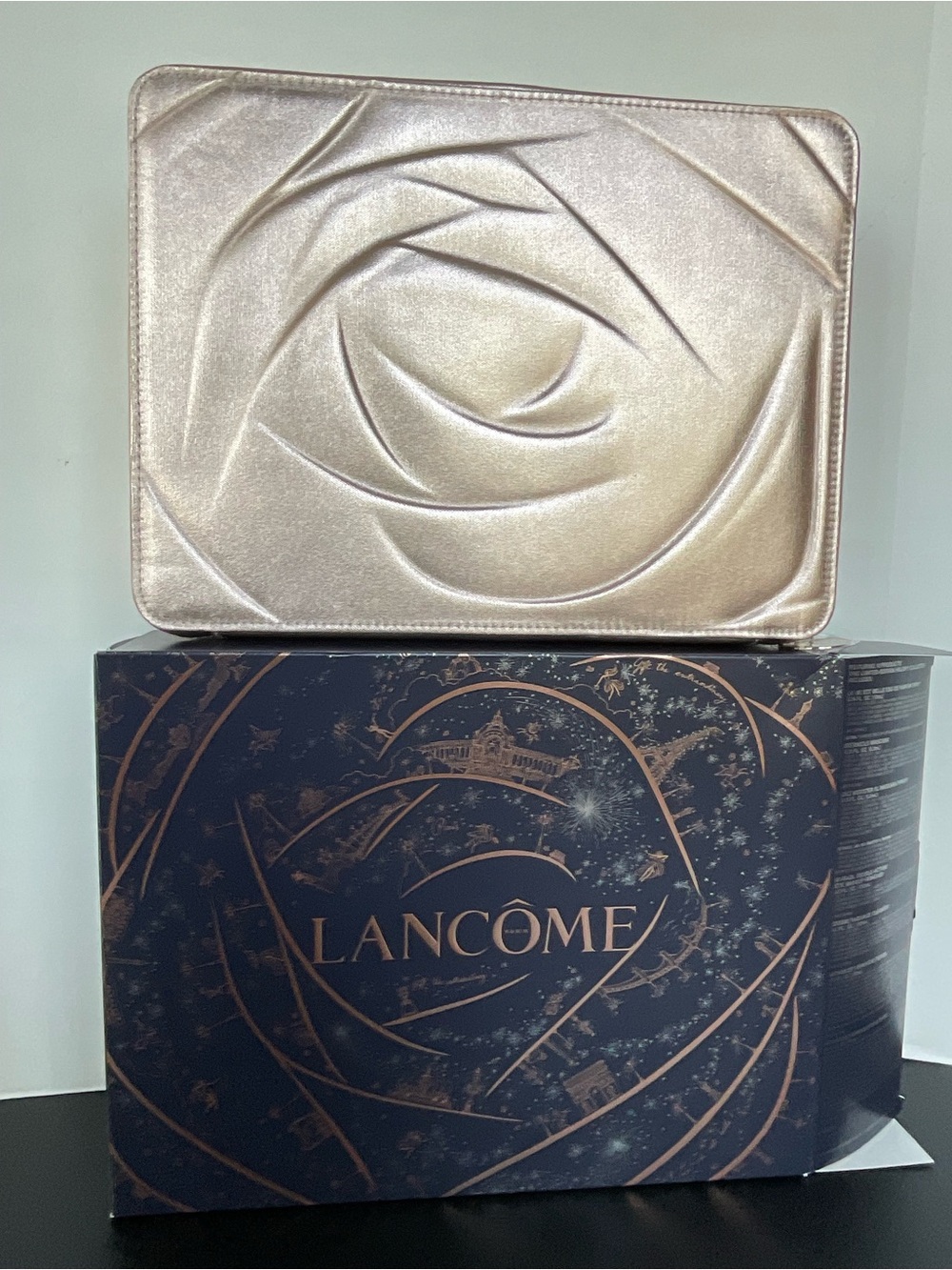 Lancôme Metallic Rose Gold Holiday Cosmetic Train Case NEW